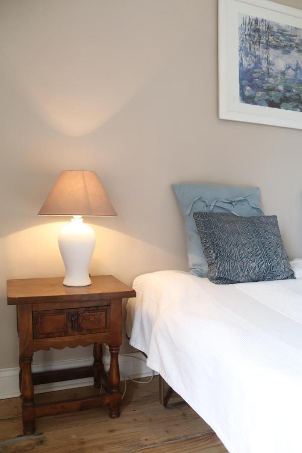 Bed and Breakfast Manoir Du Taillis Heugon Exterior foto